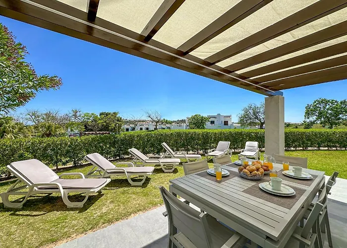 Luxury 3 Bedroom Apartment, Albufeira Resort