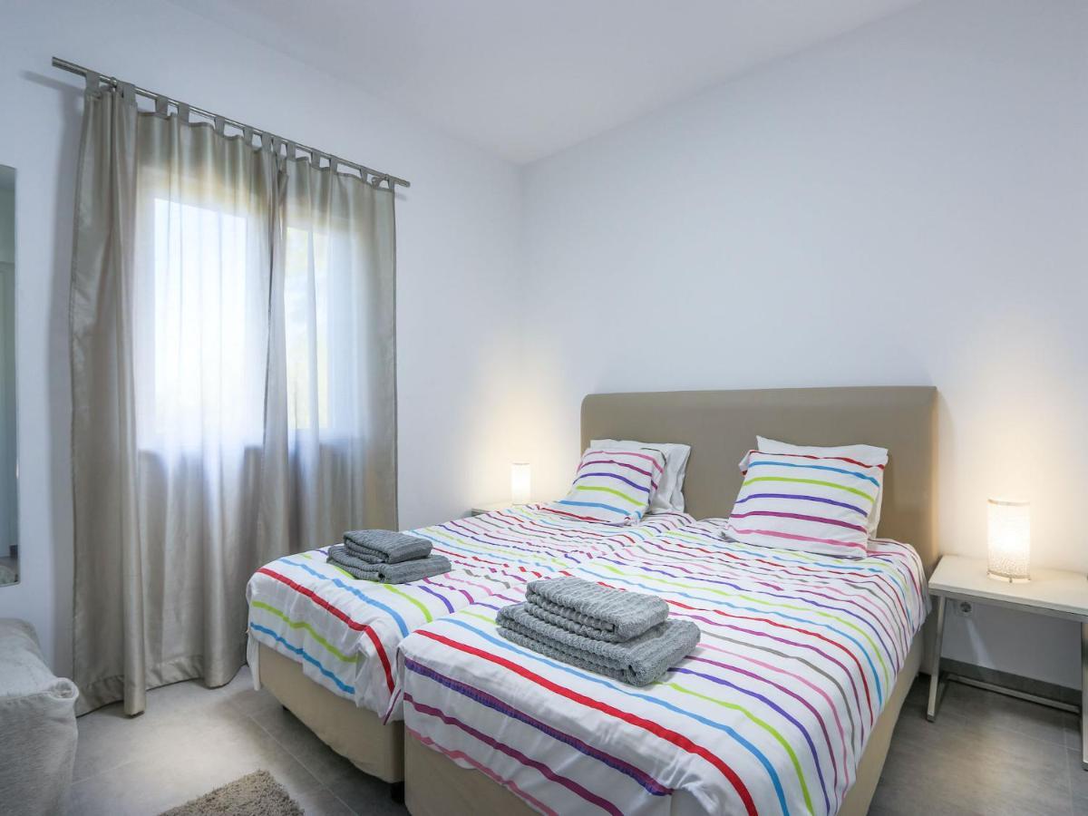 Luxury 3 Bedroom Apartment, * Albufeira