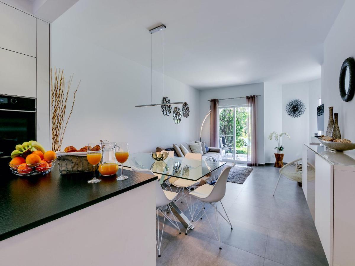 Apartment Luxury 3 Bedroom Apartment,
