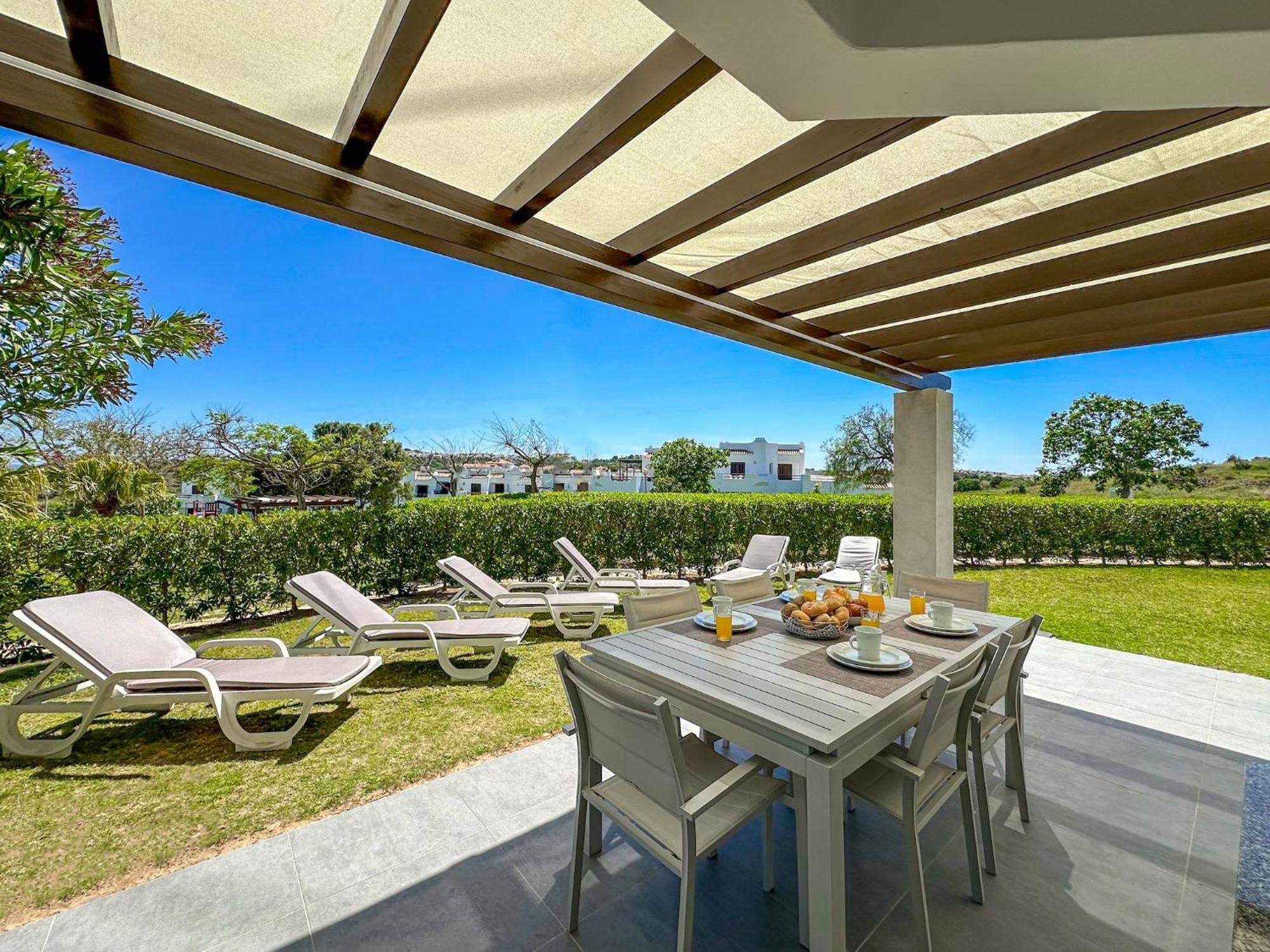 Luxury 3 Bedroom Apartment, * Albufeira