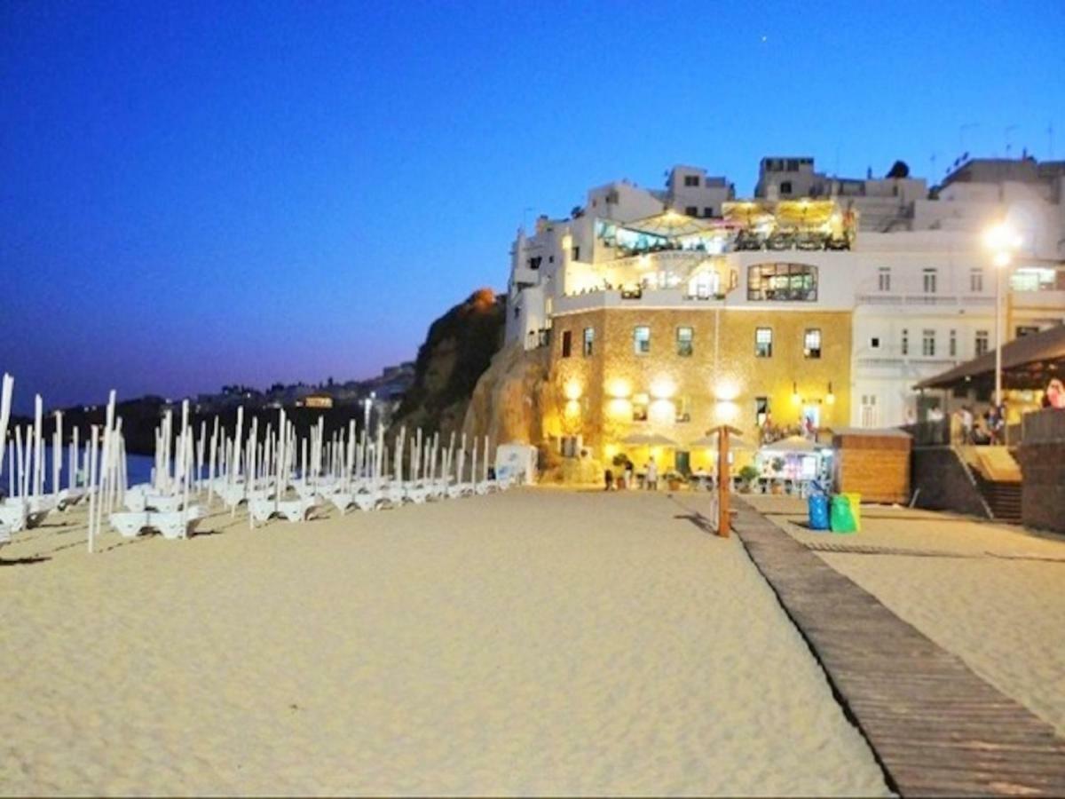 Luxury 3 Bedroom Apartment, *